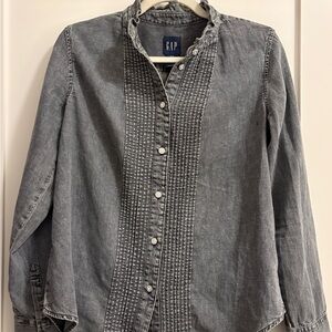 GAP Washed Charcoal Button-Up Shirt